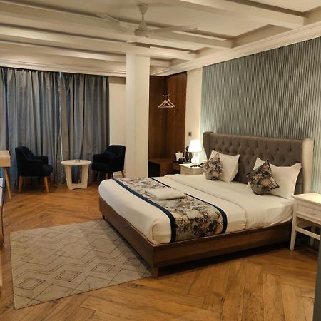 The Sapling Manor Hotel Mussoorie Exterior foto