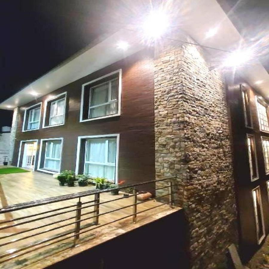 The Sapling Manor Hotel Mussoorie Exterior foto